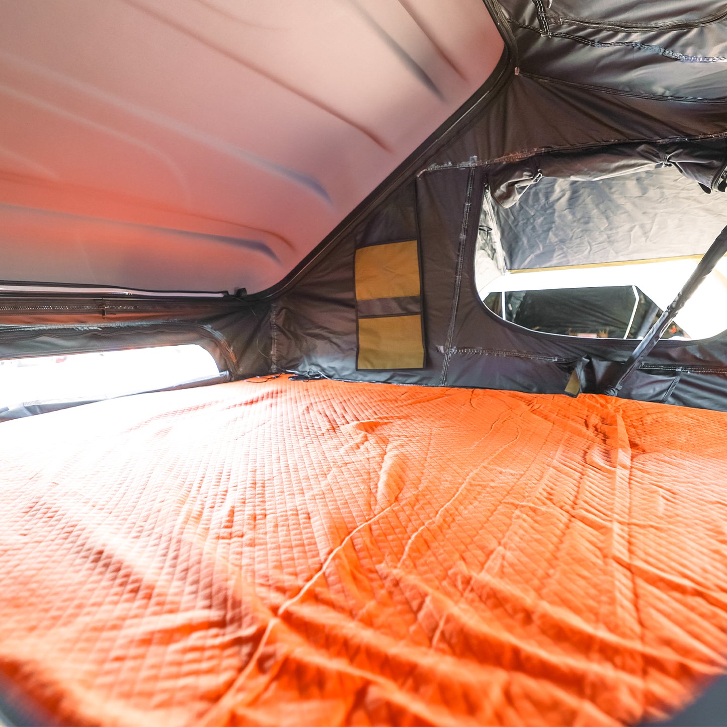 Armadillo X3 Rooftop Tent
