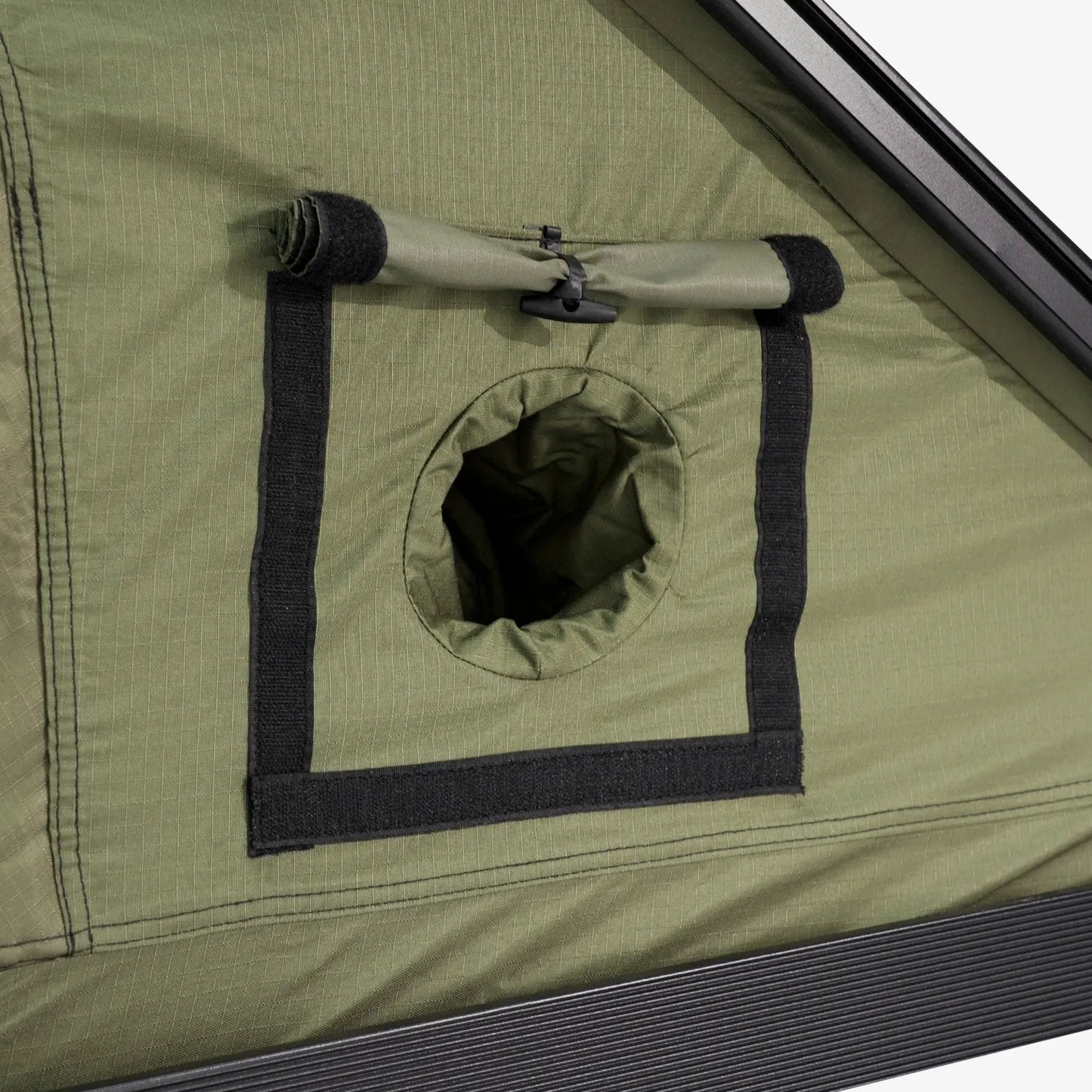 Carbon Fiber Lightweight Rooftop Tent
