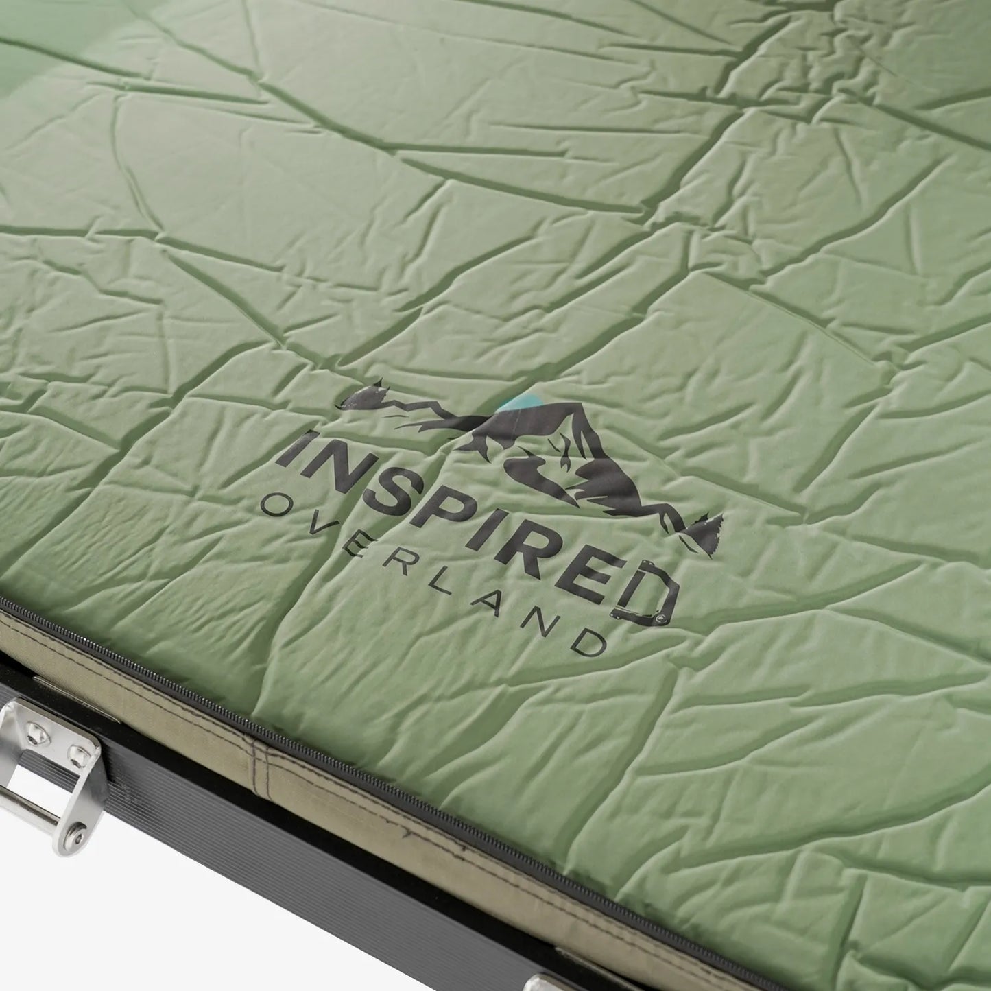 Carbon Fiber Lightweight Rooftop Tent