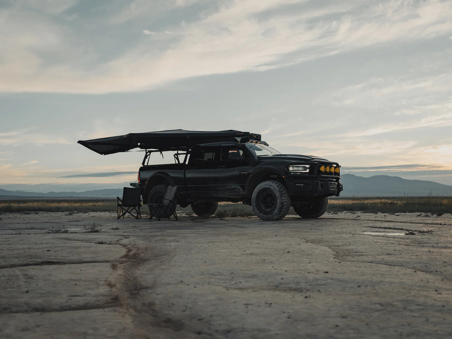 Arc 180 Vehicle Awning