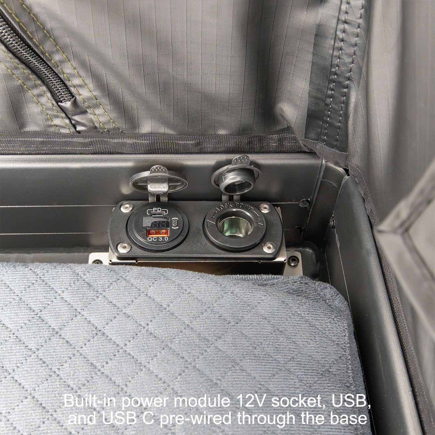 Kabari 3.0 Clamshell Rooftop Tent