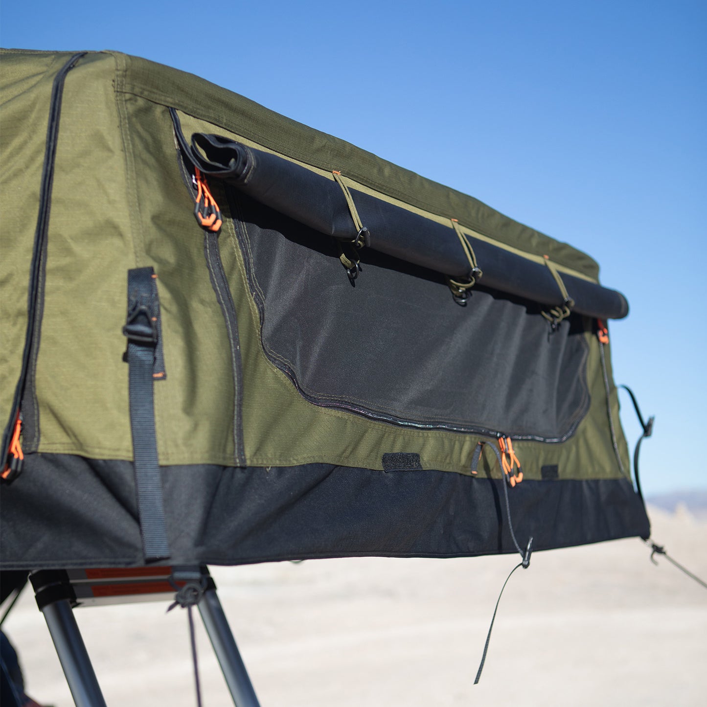 Walkabout 72 Rooftop Tent